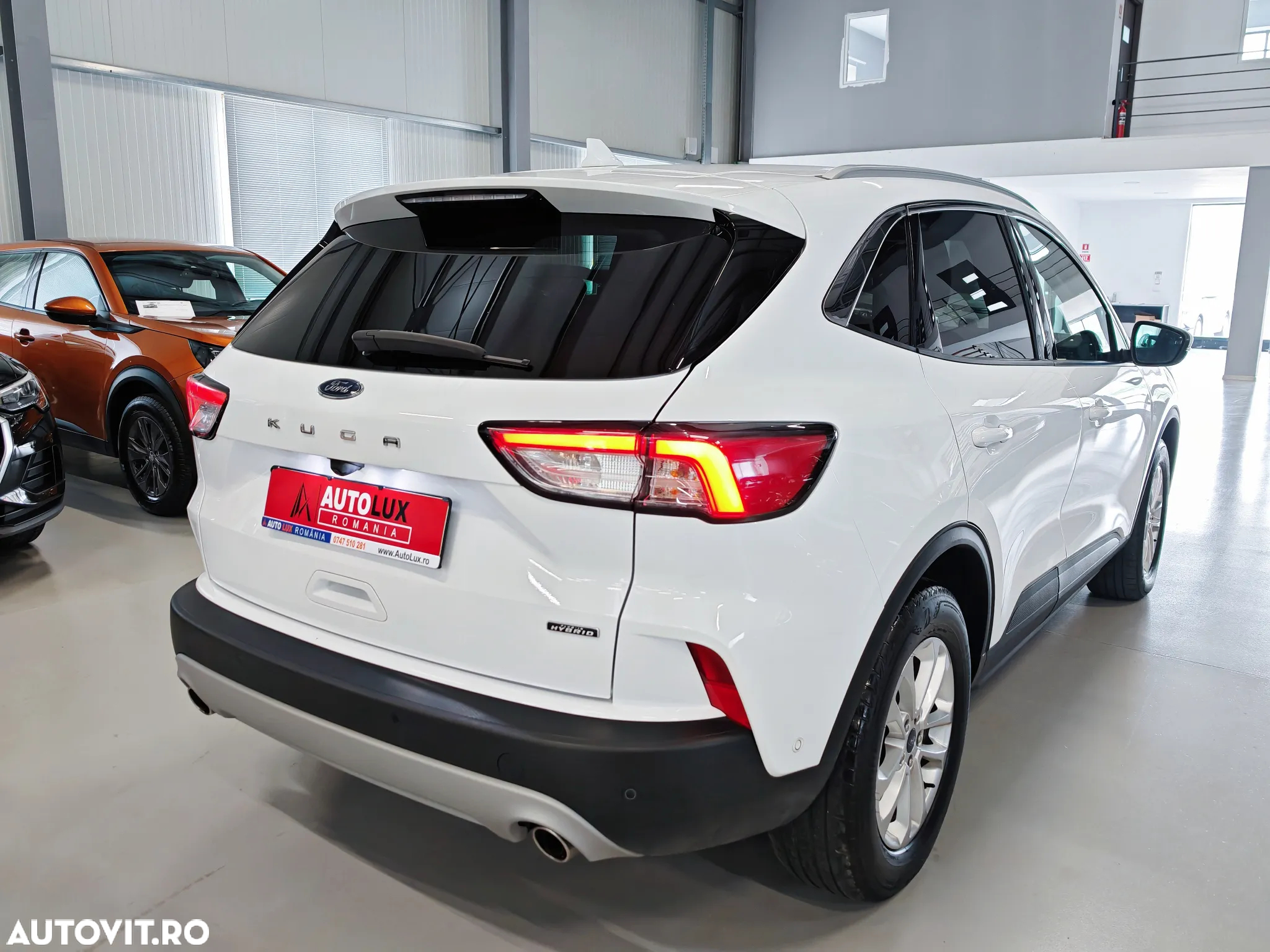 Ford Kuga 2.5 Duratec PHEV Titanium X - 4