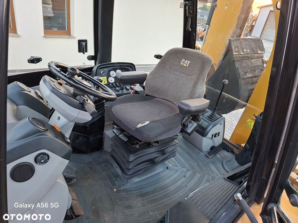 Caterpillar CAT 428E - 2