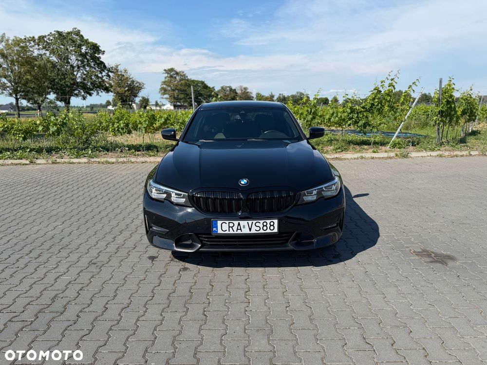 BMW Seria 3 320i xDrive Sport Line - 1