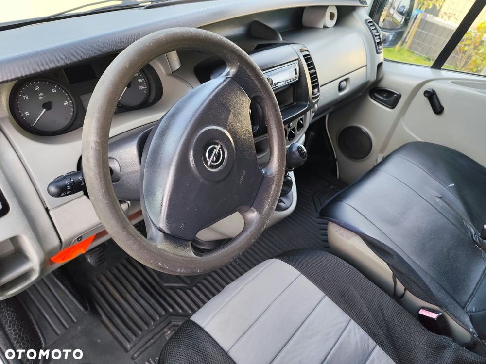 Opel Vivaro - 3