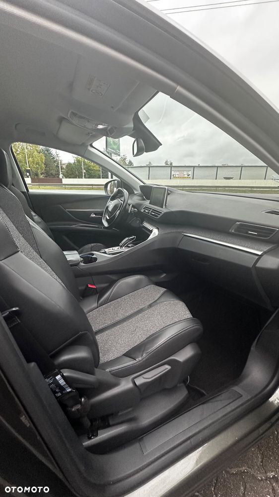 Peugeot 3008 1.6 BlueHDi Active S&S EAT6 - 8