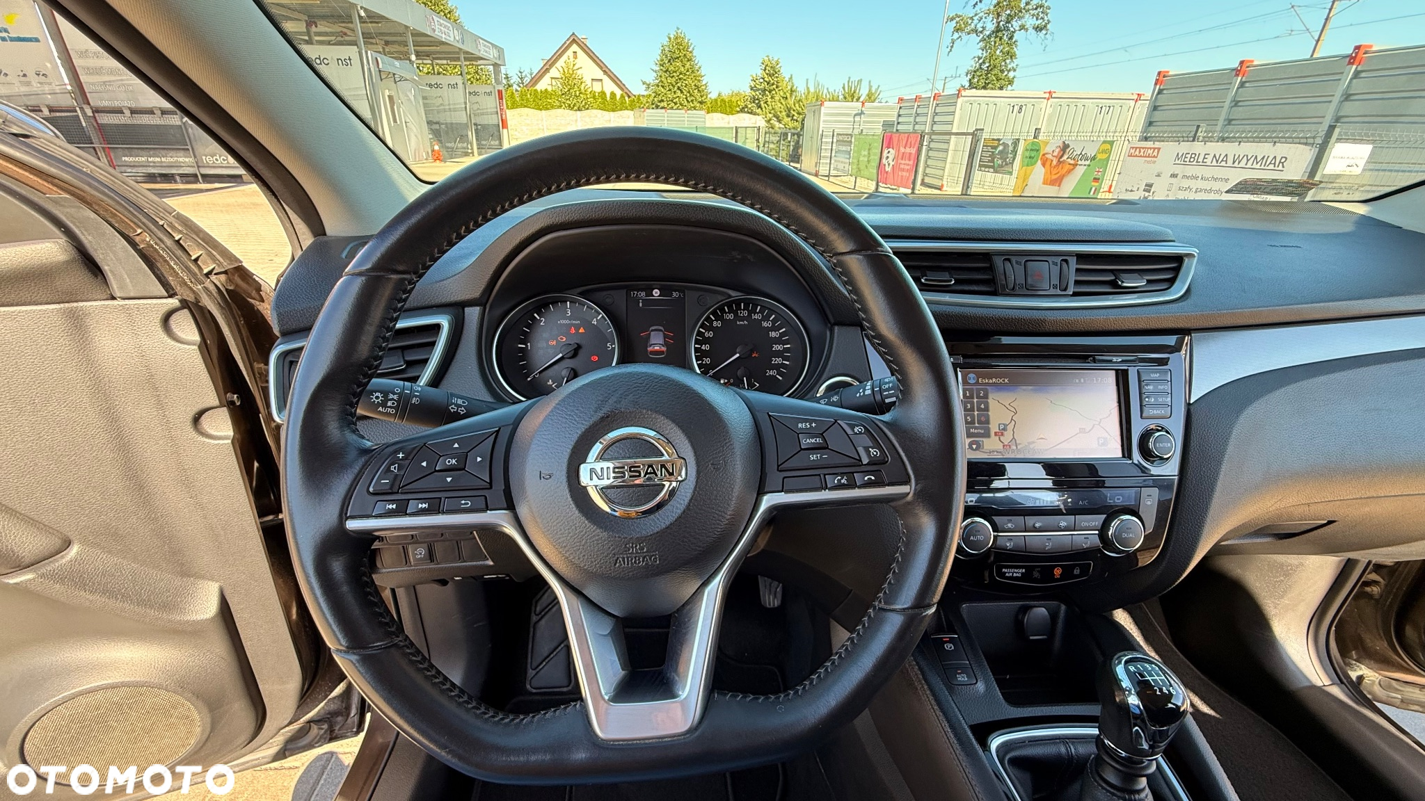 Nissan Qashqai 1.5 dCi N-Connecta EU6 - 11