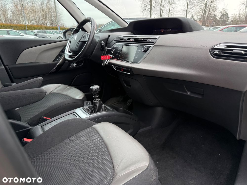 Citroën C4 SpaceTourer 1.5 BlueHDi Shine S&S - 36