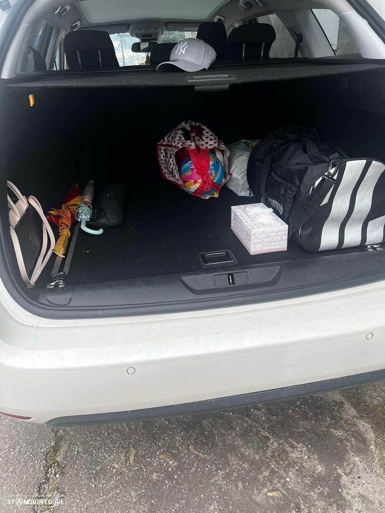 Peugeot 308 SW - 17