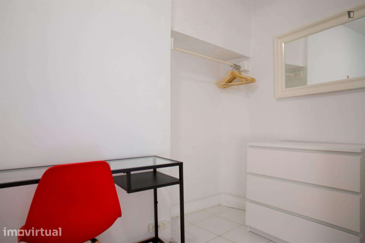 Quarto - localizado em Bairro Alto Lisbon - Grande imagem: 3/15