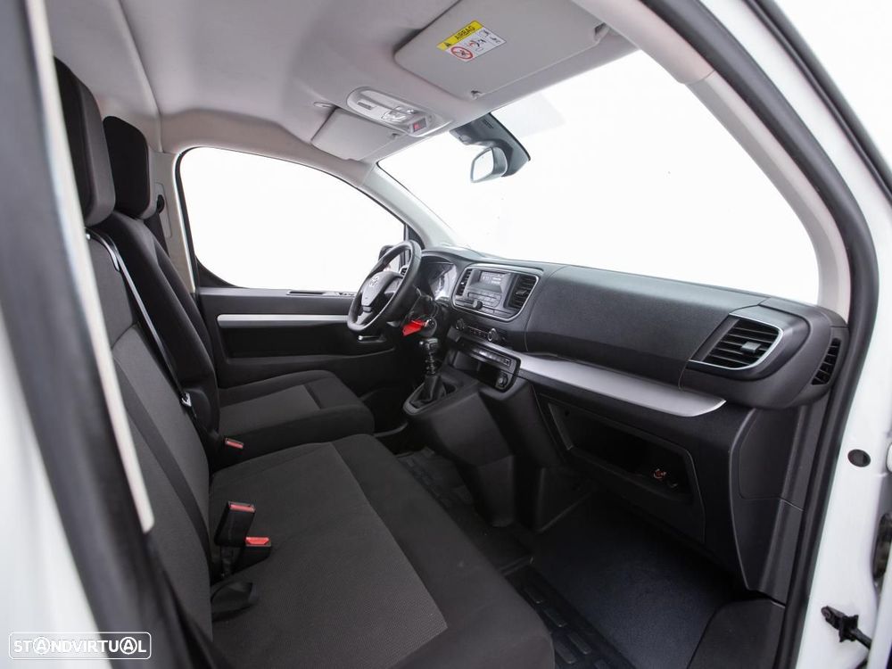 Toyota Proace Verso 1.5 D-4D L2 1.2T Comfort 9L PDL - 10