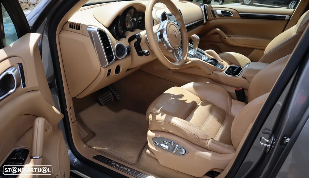 Porsche Cayenne S Tiptronic S - 13