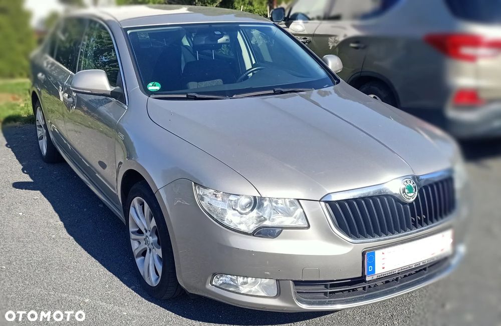 Skoda Superb 1.8 TSI Exclusive - 2