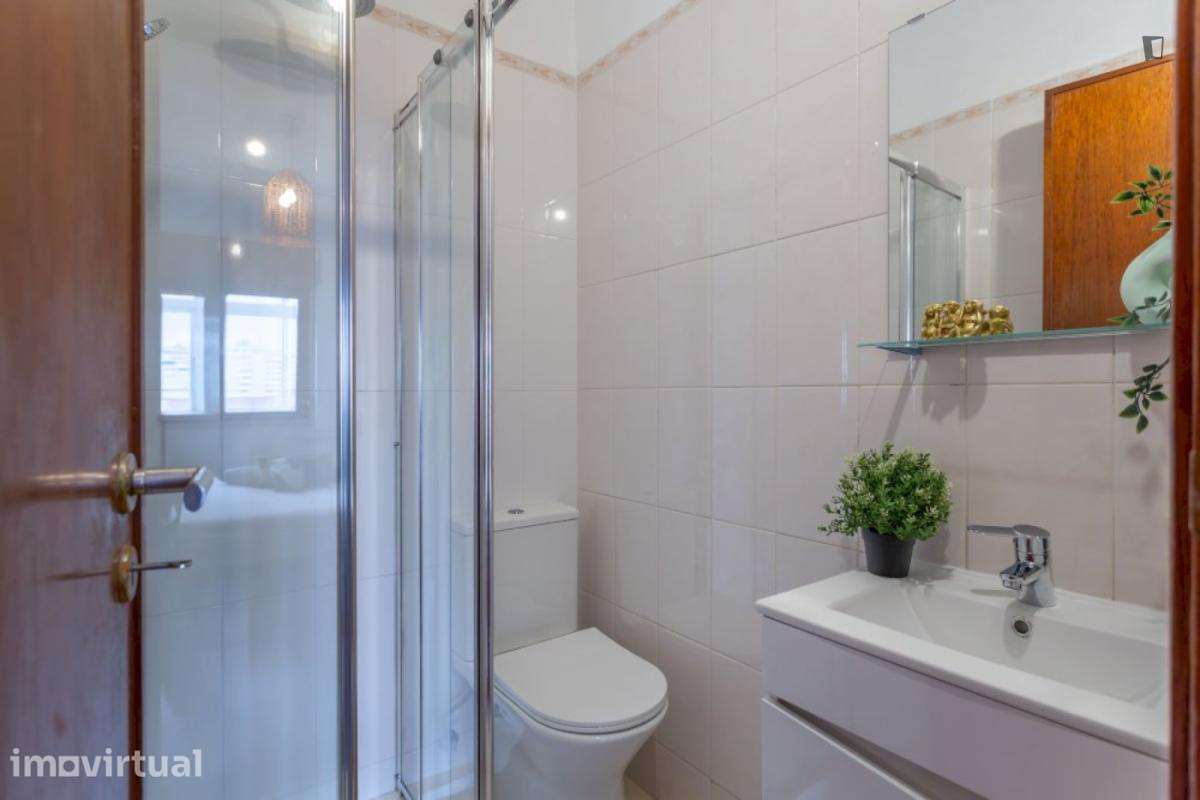 Apartamento com 4 quartos - localizado em Alvalade Lisbon - Grande imagem: 5/36