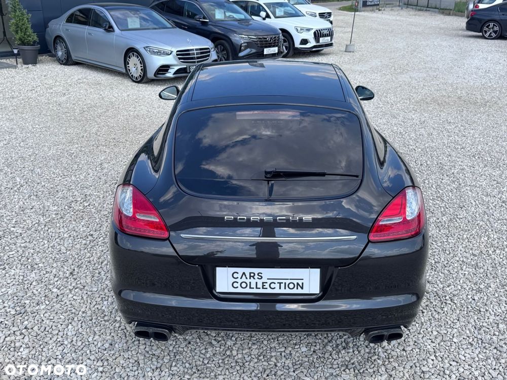 Porsche Panamera - 6