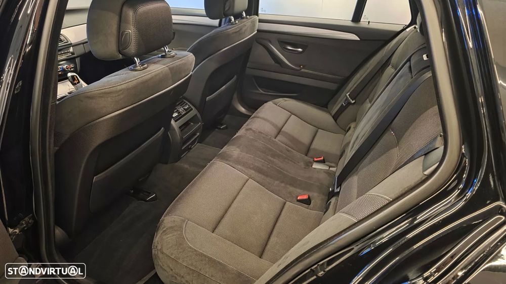 BMW 520 d Pack M Auto - 48
