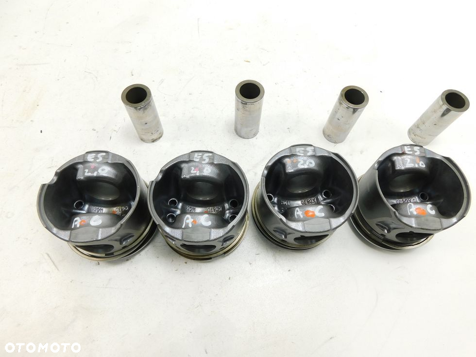 4x Tłok tłoki 2.0 HDI TDCI EURO5 Ford Peugeot Citroen C5 III C4 II 508 5008 - 13