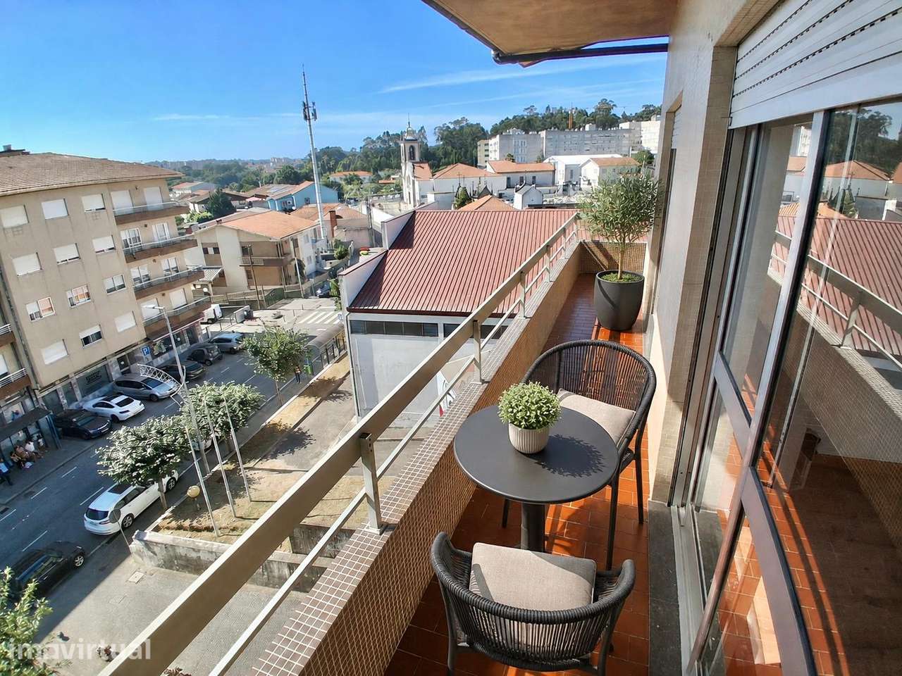 Apartamento T3 | Remodelado | Elevador | 3 Varandas | Lugar Garagem - Grande imagem: 5/34