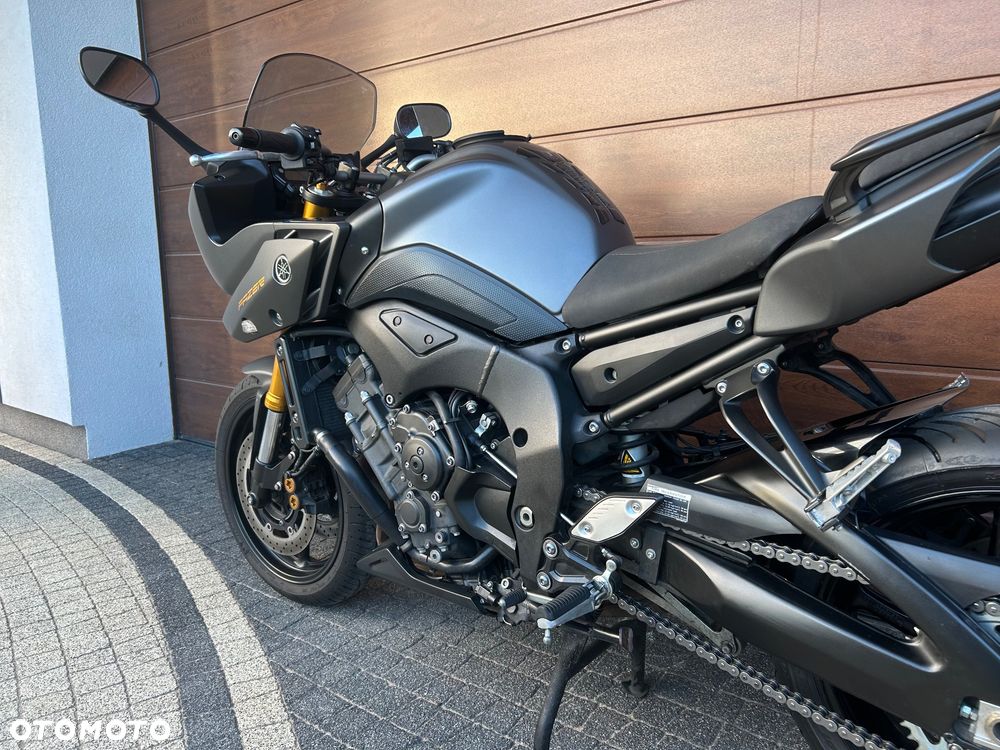 Yamaha FZ8 - 12