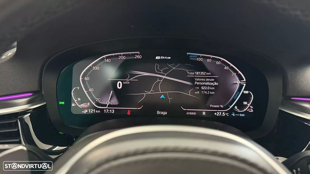 BMW 530 e Pack Desportivo M - 23