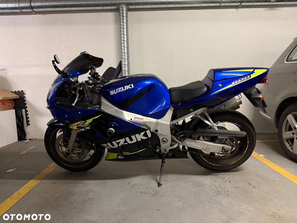 Suzuki GSX-R - 1