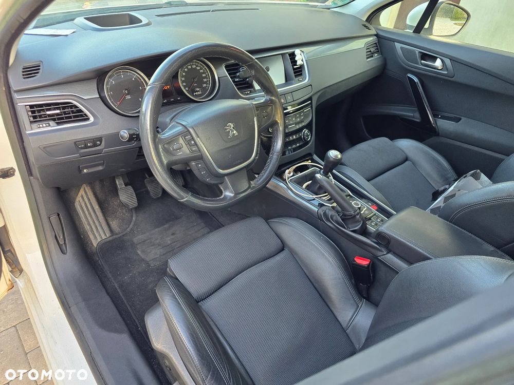 Peugeot 508 2011 photo 5