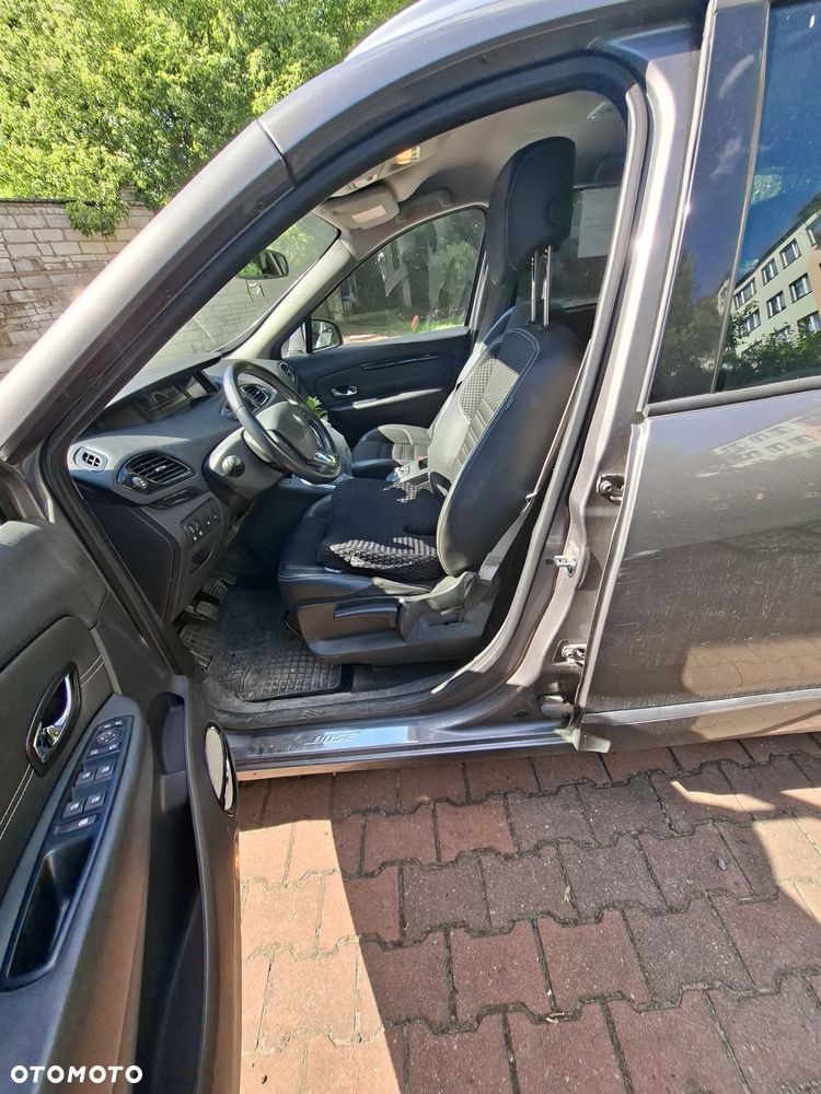 Renault Scenic - 3