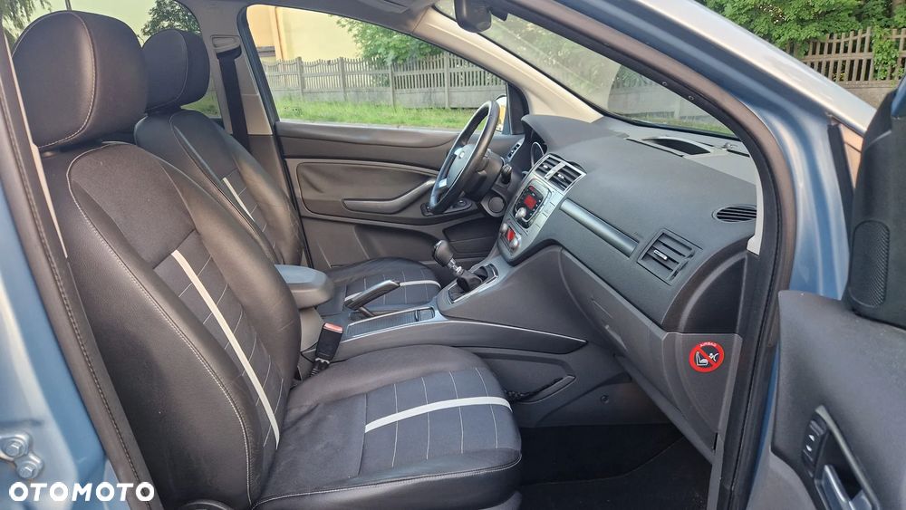 Ford Kuga 2.0 TDCi 4x4 Titanium - 11