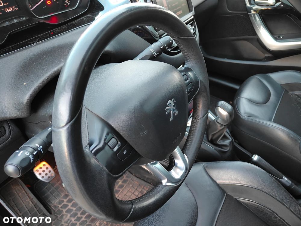 Peugeot 208 e-HDi 92 Stop&Start Active - 13