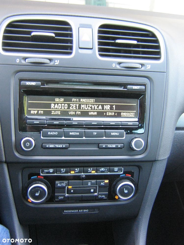 Volkswagen Golf - 11