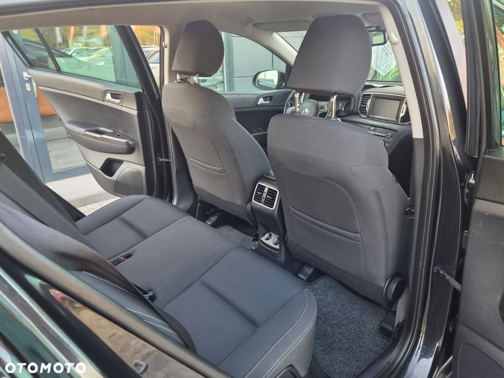 Kia Sportage 1.6 GDI L 2WD - 21