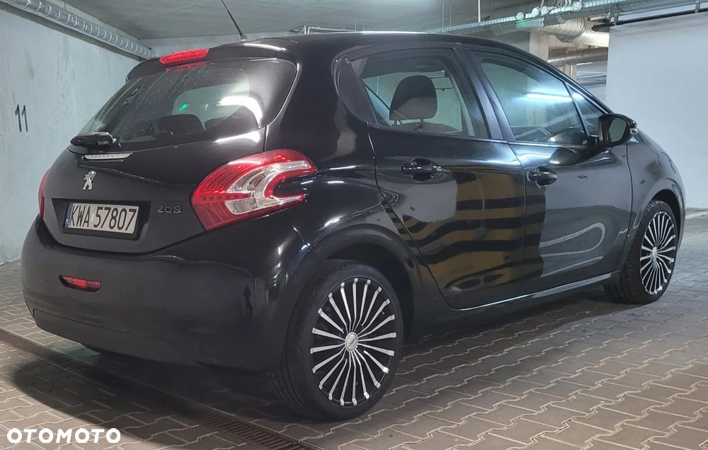 Peugeot 208 1.4 HDi Active - 1