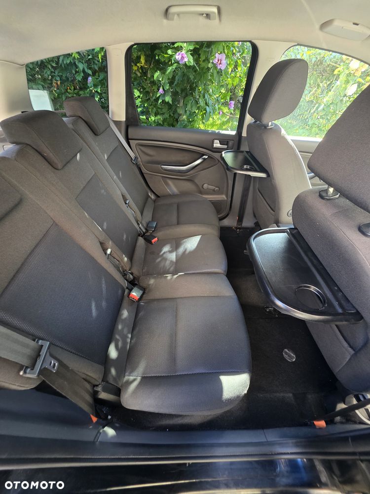 Ford C-MAX 1.6 TDCi Amber X - 23