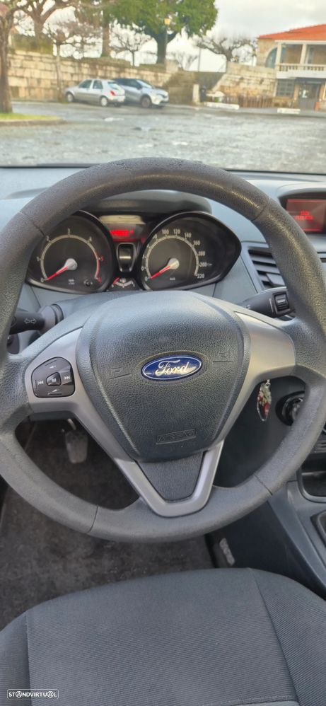 Ford Fiesta 1.4 TDCI PANELVAN - 9