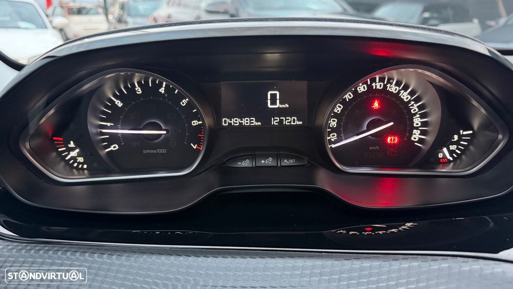 Peugeot 208 1.2 PureTech Style - 14