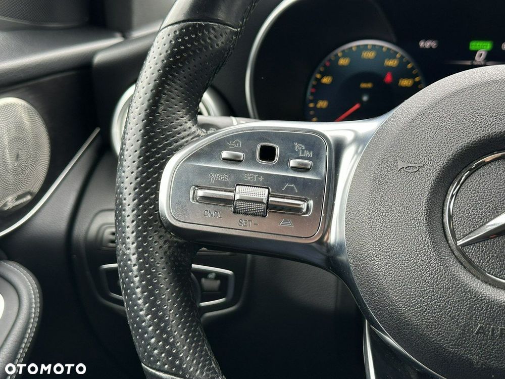 Mercedes-Benz GLC - 35