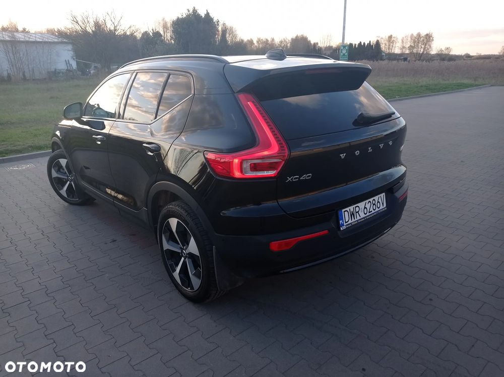 Volvo XC 40 - 6