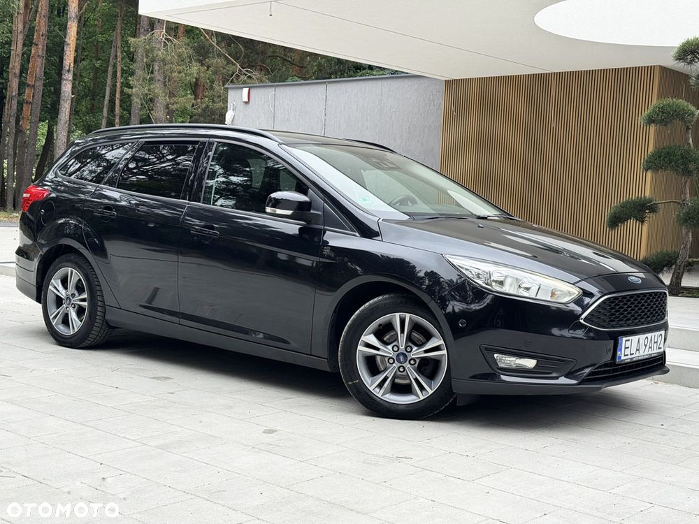 Ford Focus - 1