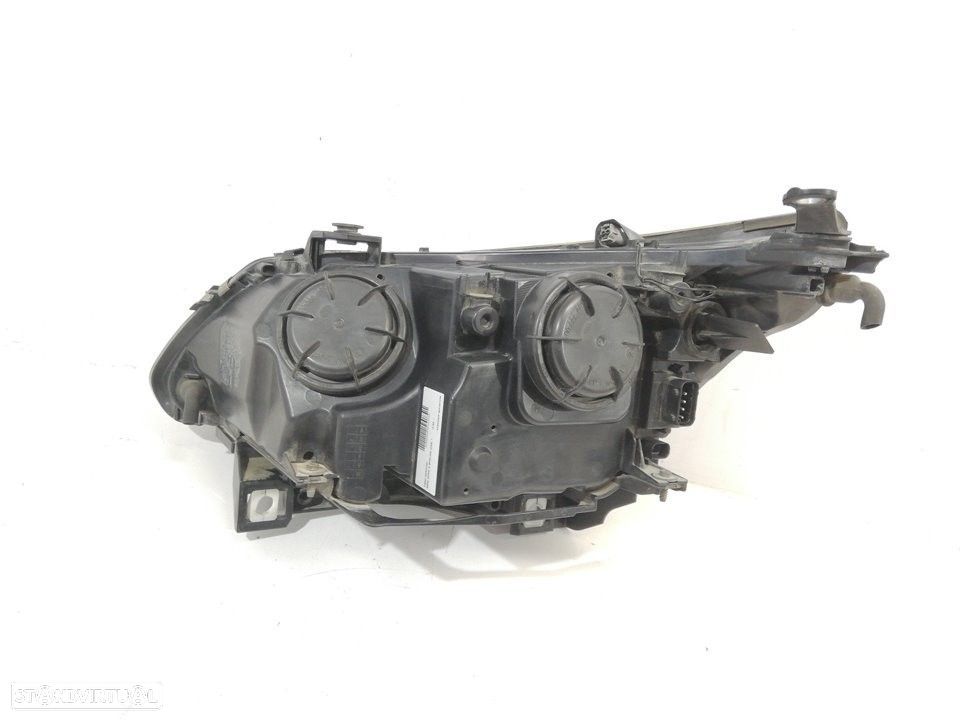 FAROL DIREITO BMW 5 2004 - 1