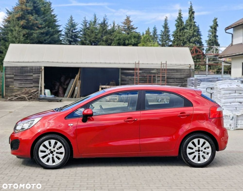 Kia Rio - 6