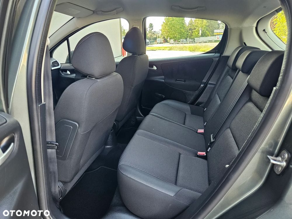 Peugeot 207 1.4 Trendy - 29