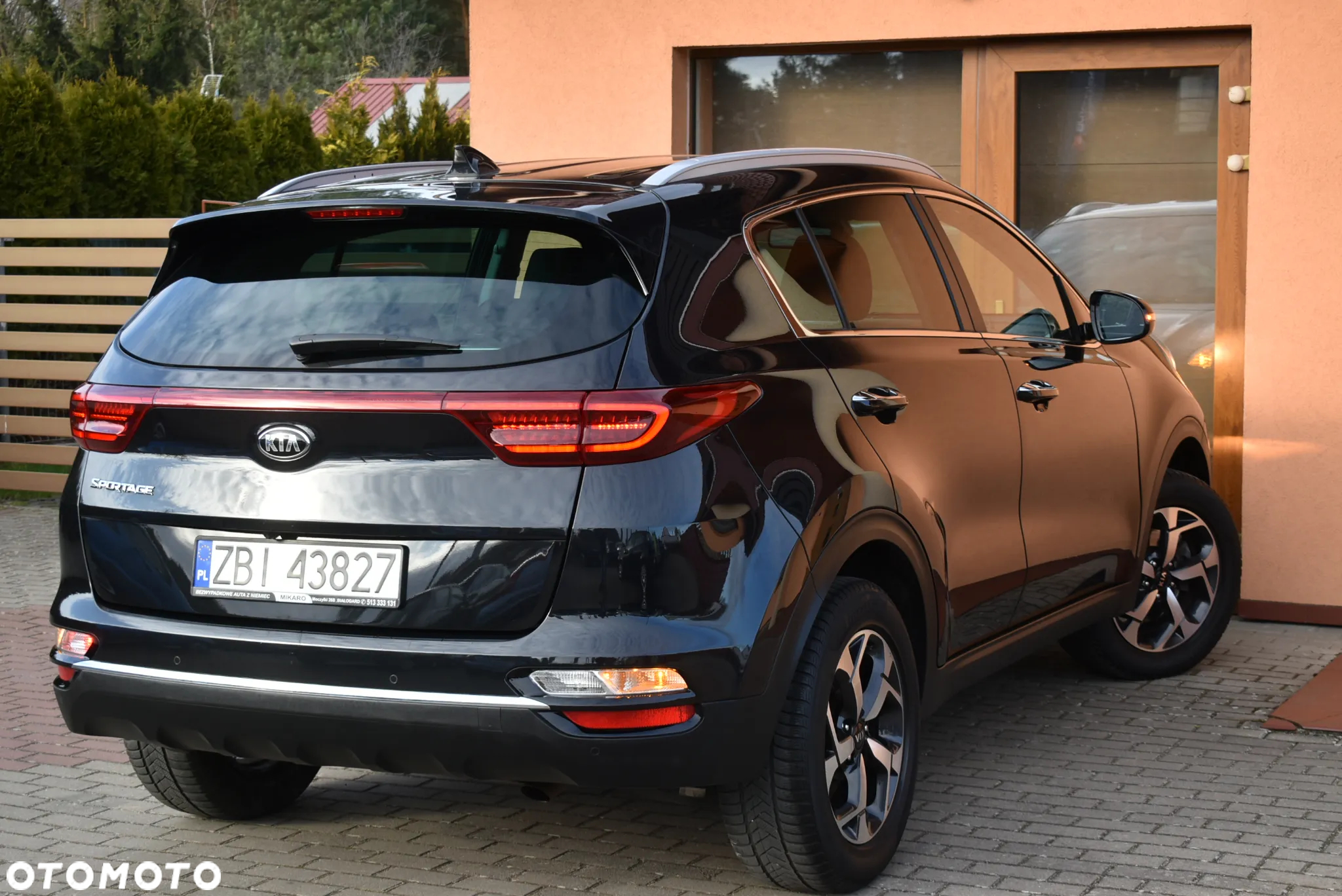 Kia Sportage 1.6 GDI Black Edition 2WD - 11