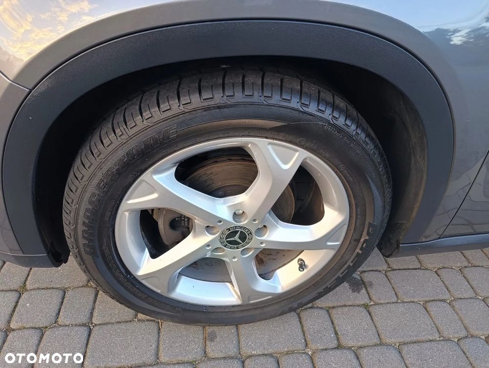 Mercedes-Benz GLA 200 Urban - 10