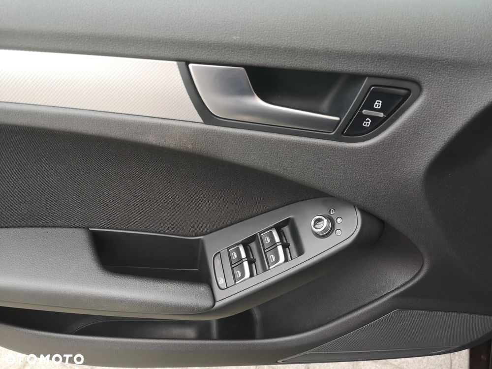 Audi A4 Avant 1.8 TFSI Attraction - 22