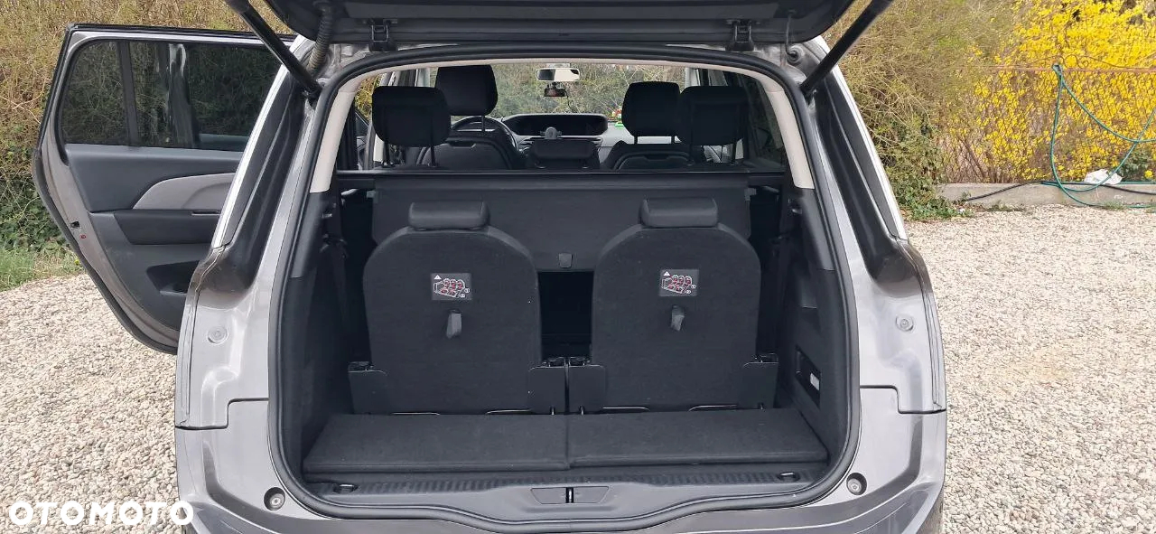 Citroën C4 Picasso - 12