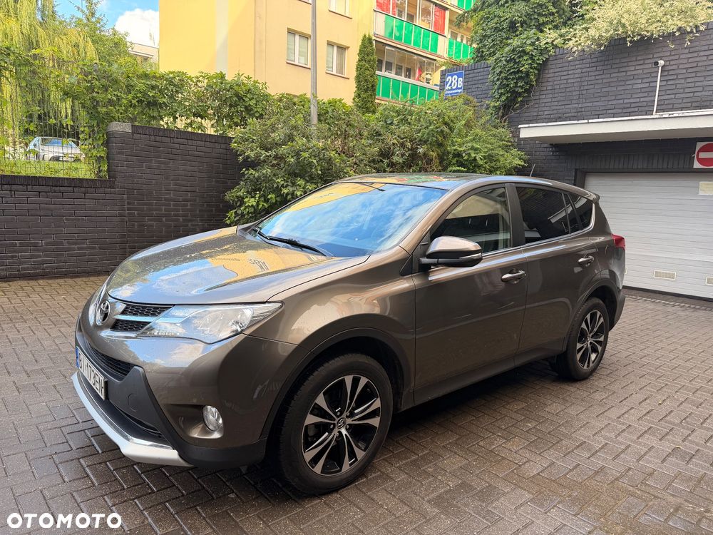 Toyota RAV4 2.0 D-4D Active - 1