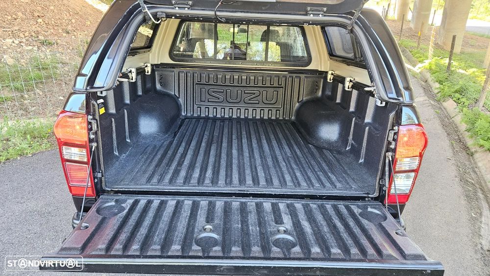 Isuzu D-Max 4x4 Cabine Dupla Custom - 33