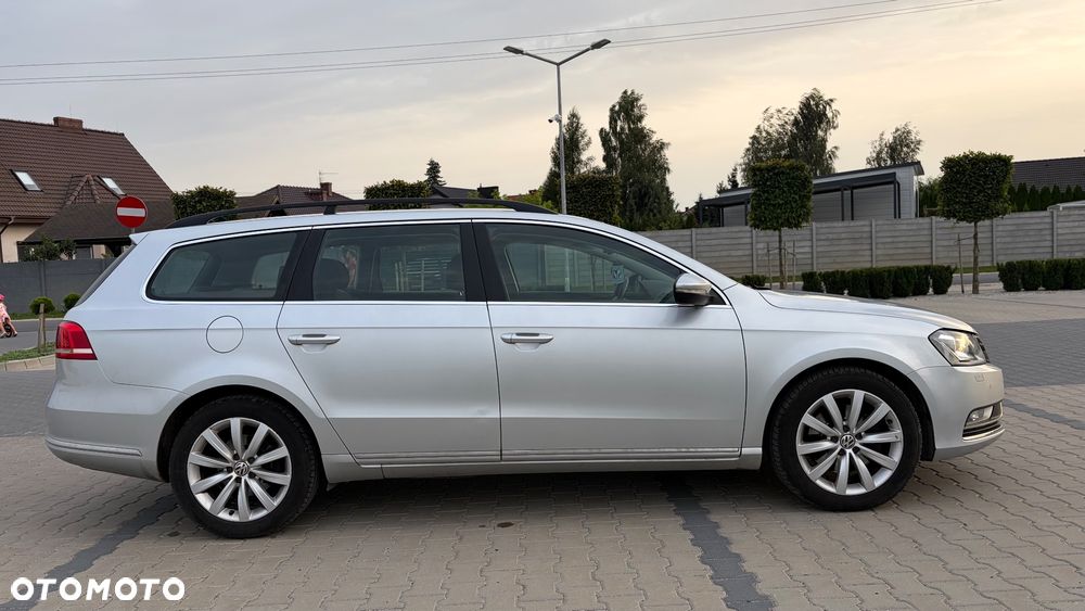 Volkswagen Passat 2.0 TDI BlueMotion Technology Comfortline - 4