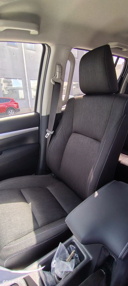 Toyota Hilux 2.8 D-4D mHEV Double Cab Executive 4x4 - 18
