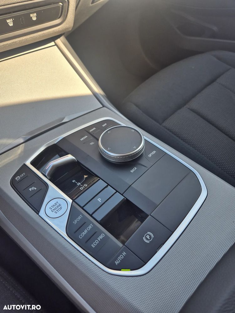 BMW 3 Series 2022 — imagine 14