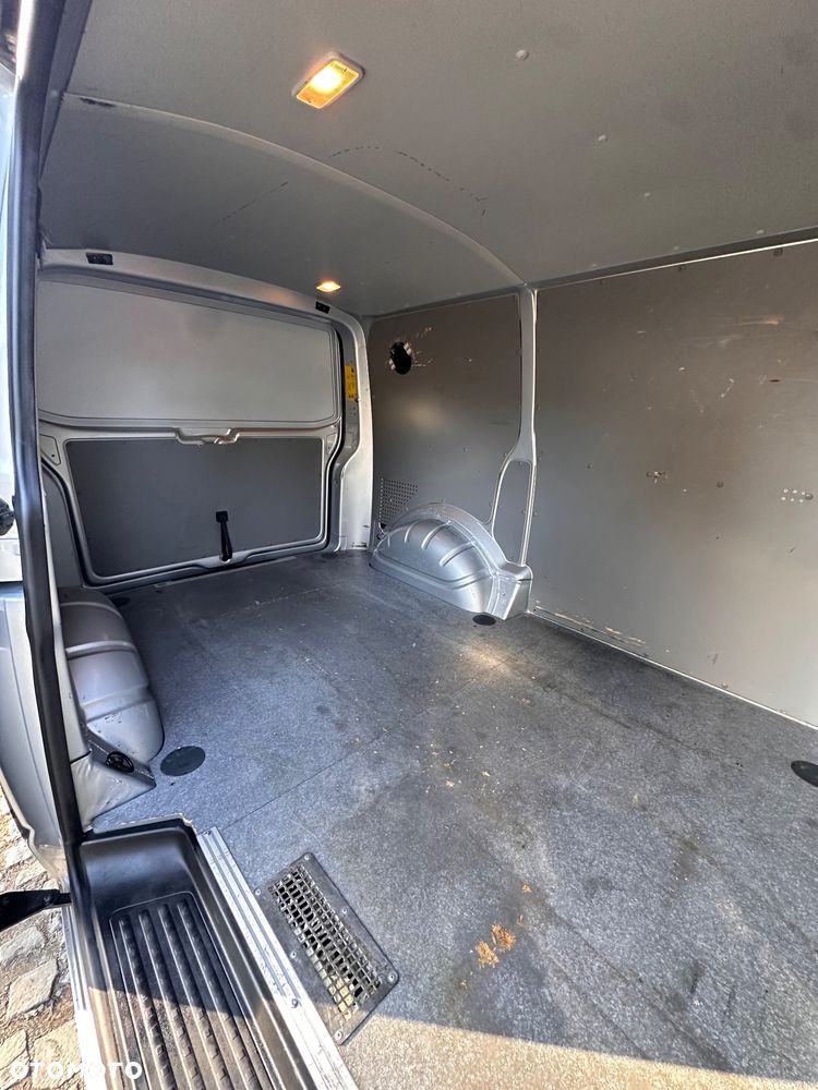 Volkswagen TRANSPORTER - 7