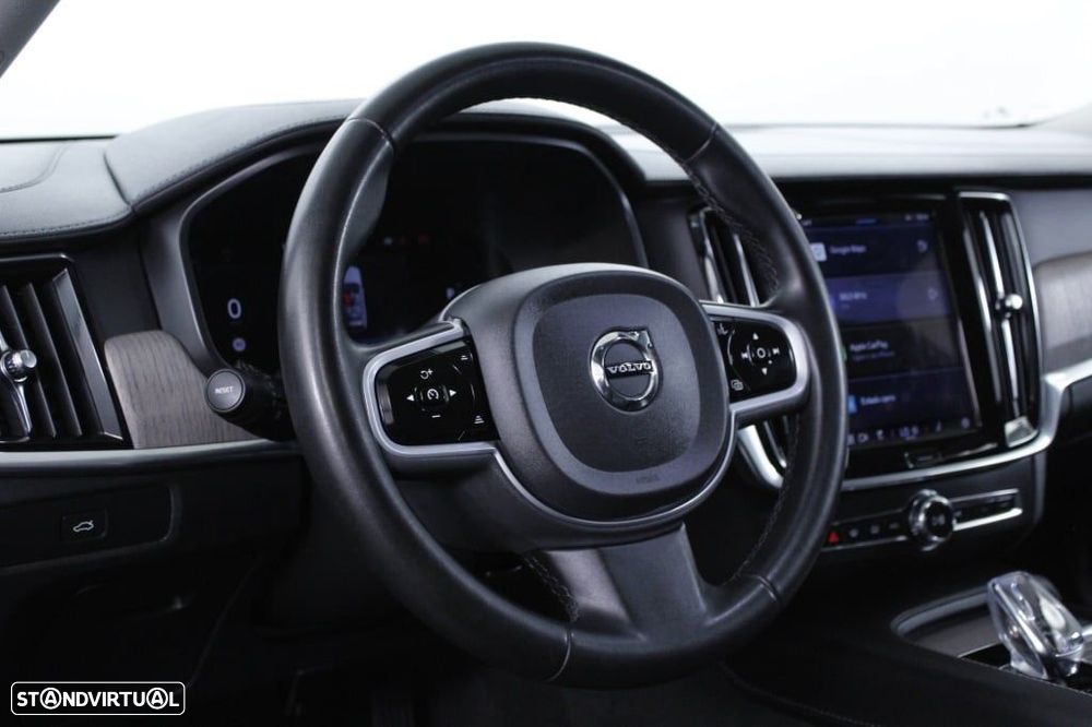 Volvo V90 - 23