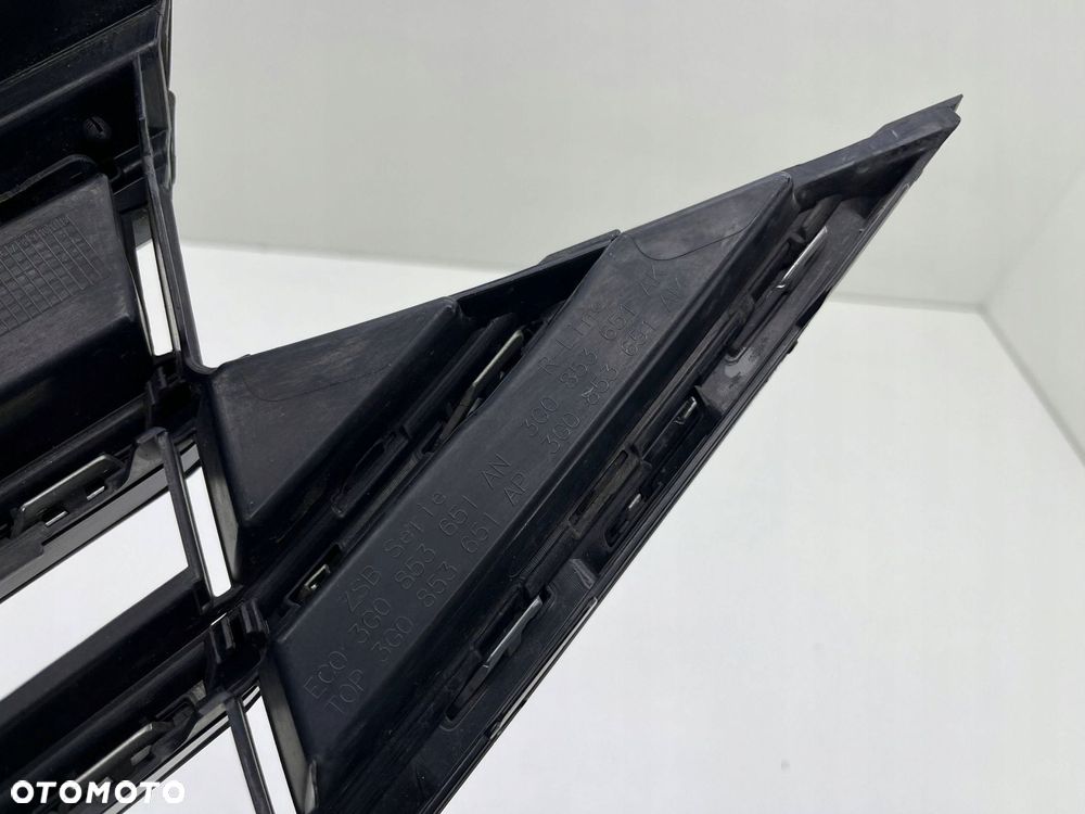 VW PASSAT B8 LIFT R-LINE ATRAPA GRILL ZDERZAKA PRZÓD 3G0853651 - 15