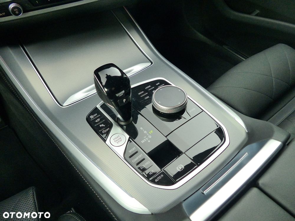 BMW X5 xDrive25d sport - 28