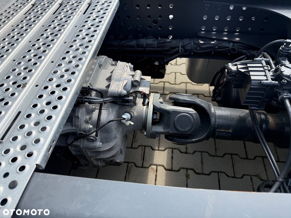 Mercedes-Benz ACTROS 1853 / BIG SPACE / NISKI PRZEBIEG / SALONKA / 3 LETNI KONTRAKT / STAN BDB / / / - 14